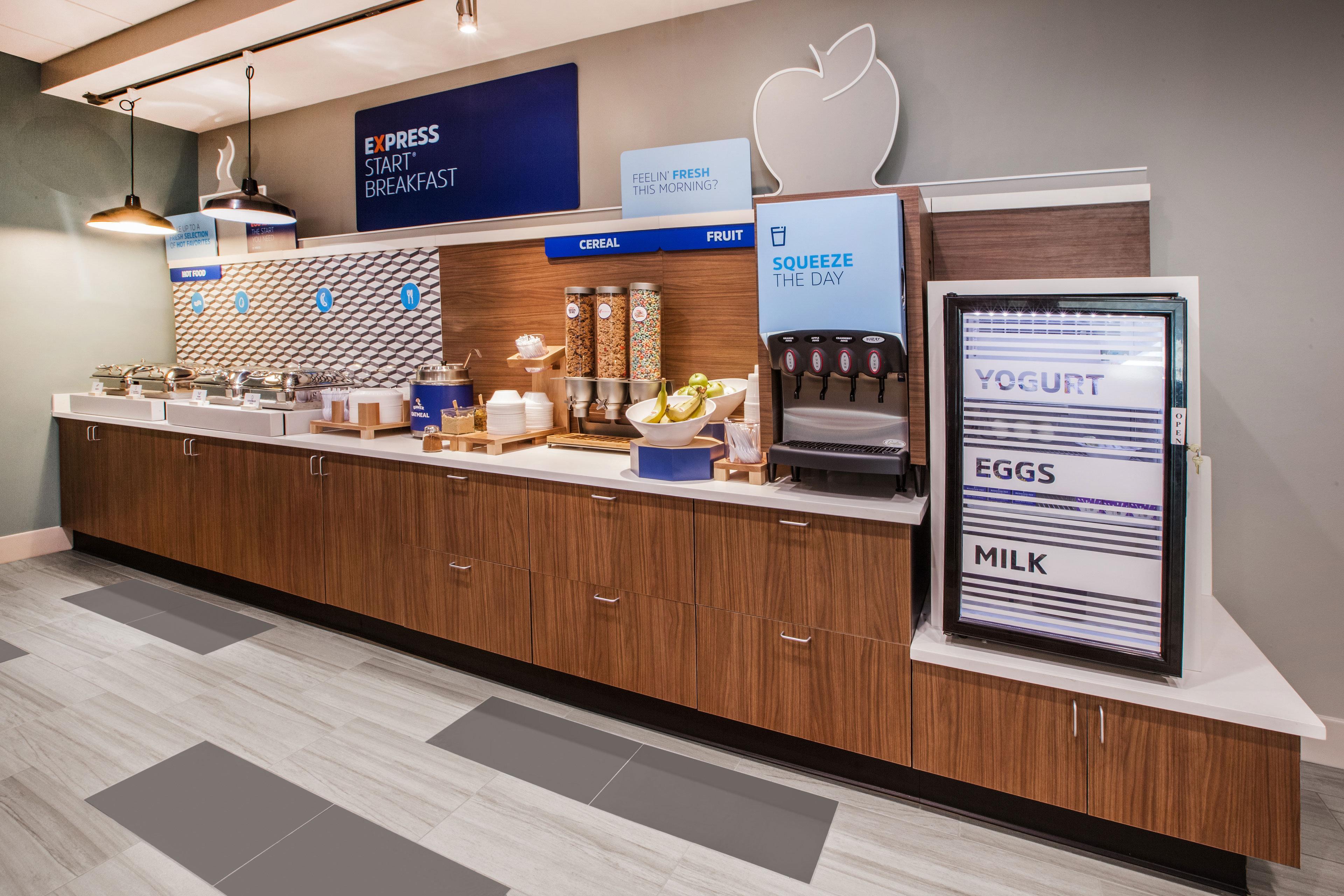 Holiday Inn Express & Suites - Belleville By Ihg Εξωτερικό φωτογραφία