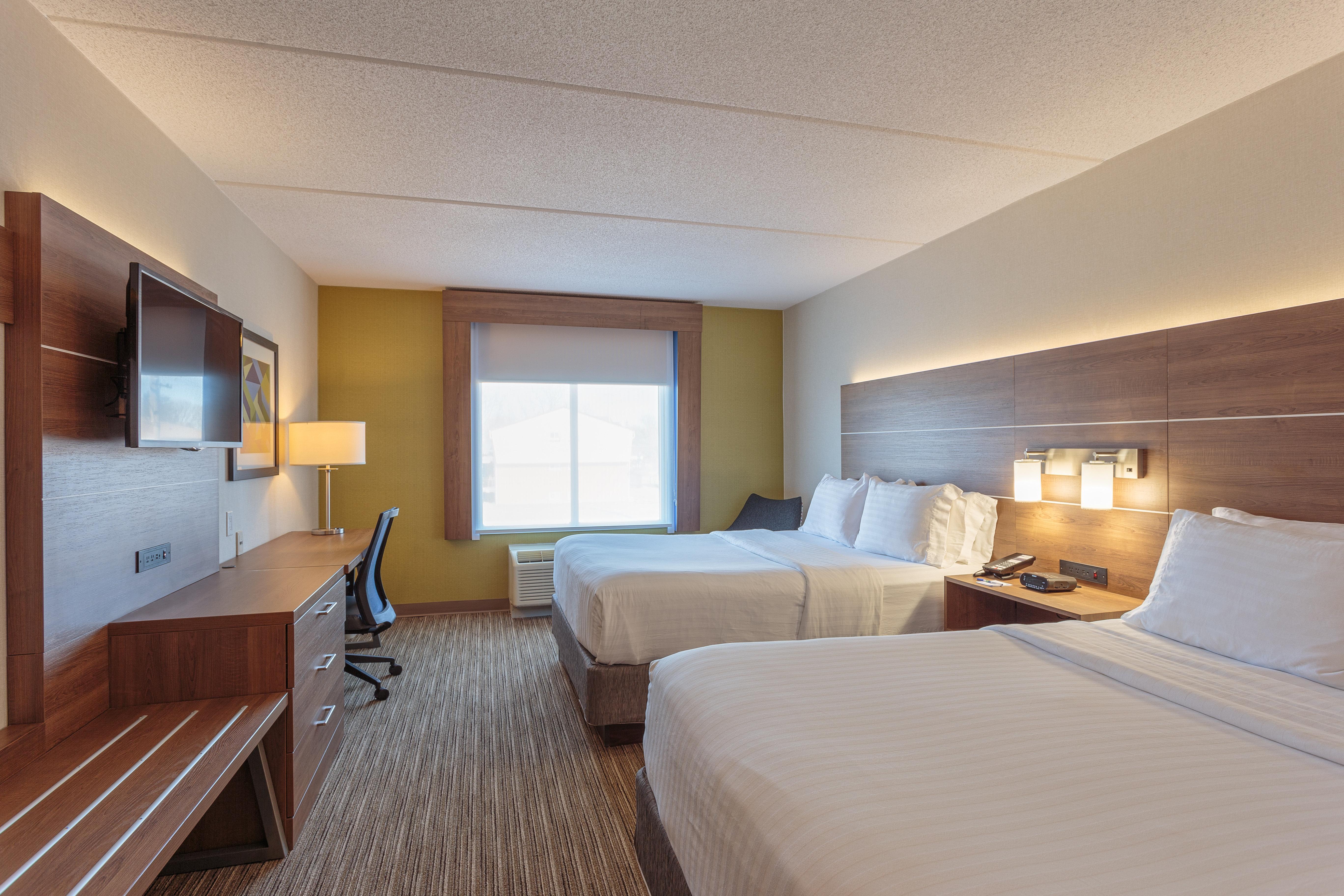 Holiday Inn Express & Suites - Belleville By Ihg Εξωτερικό φωτογραφία